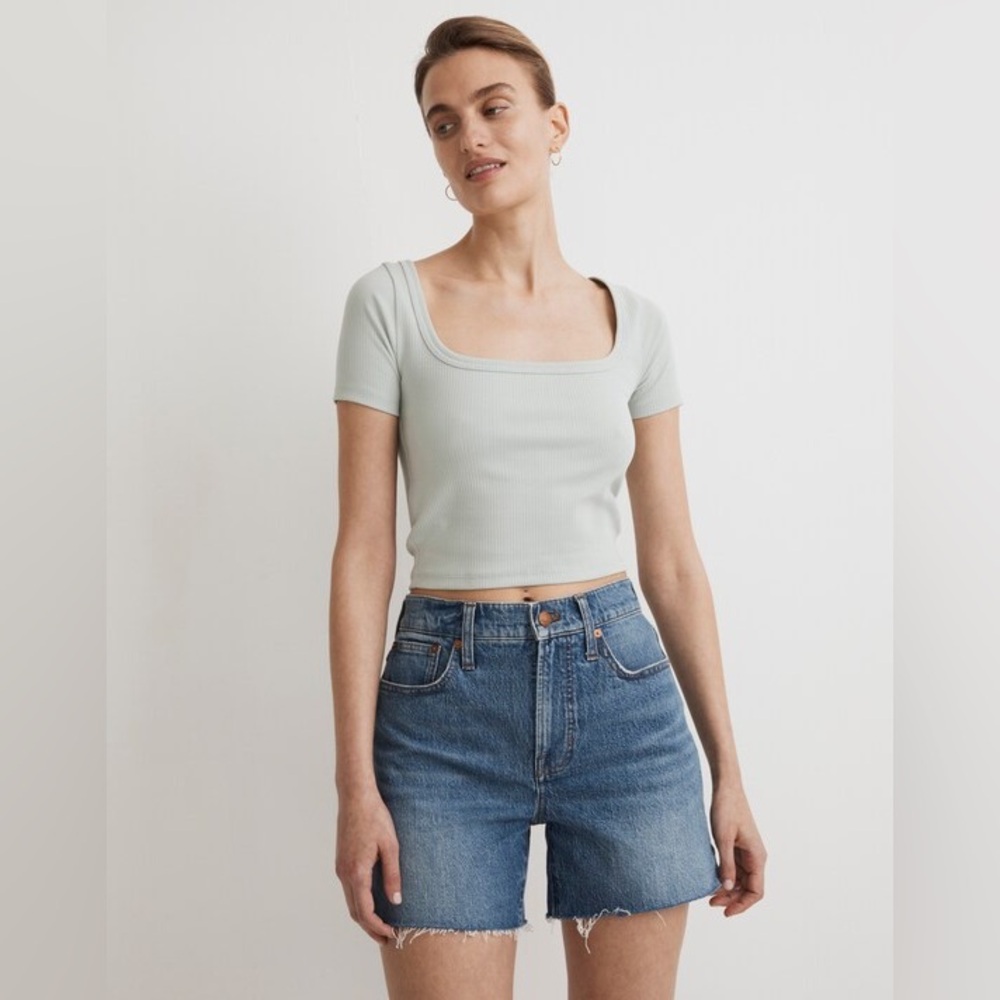 MADEWELL Square-Neck Crop Tee in Sleekhold